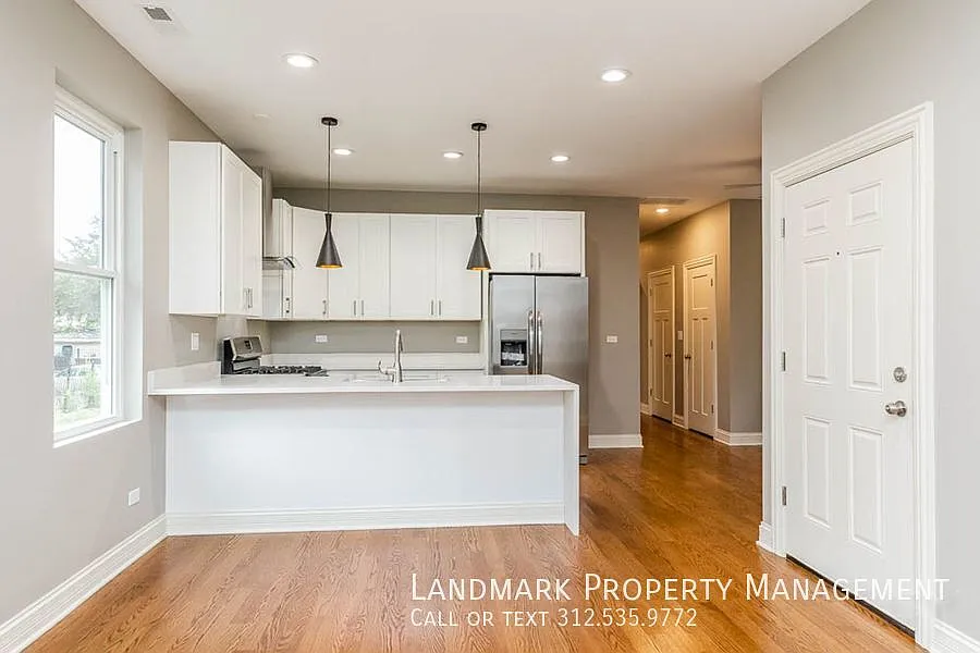 4737 S Michigan Unit 1 — Photo 4