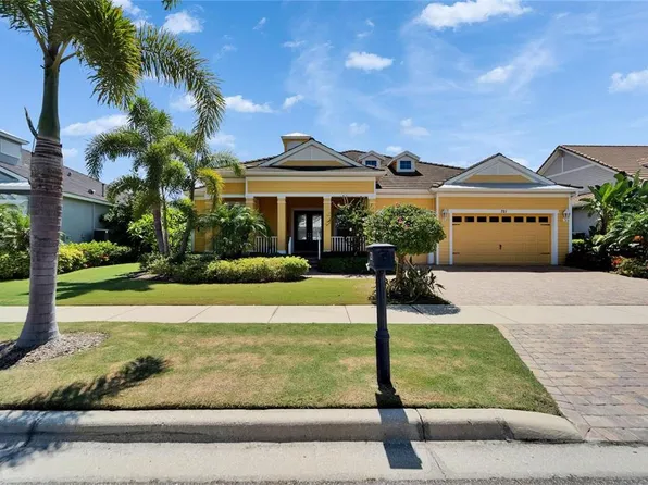 721 Manns Harbor Dr, Apollo Beach, FL 33572