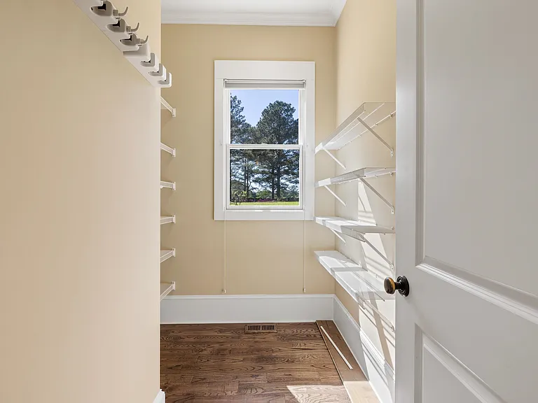 130 Iron Horse Dr — Photo 34