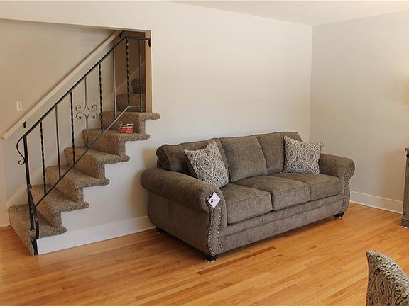 2nd image of 2518 Arthur Ave