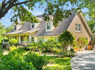 1010 Sweetwater Dr, Johns Island, SC 29455