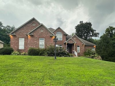 6466 Waterstone Ct, Newburgh, IN, 47630