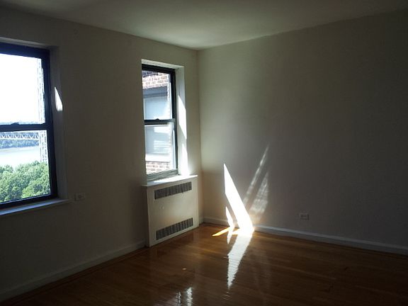 4th image of 200 Haven Ave APT 5S