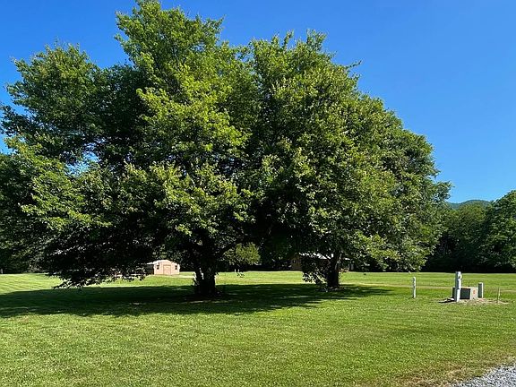 4th image of 3 Mountain Meadows Dr W