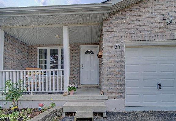 3rd image of 37 Wingfield Ave