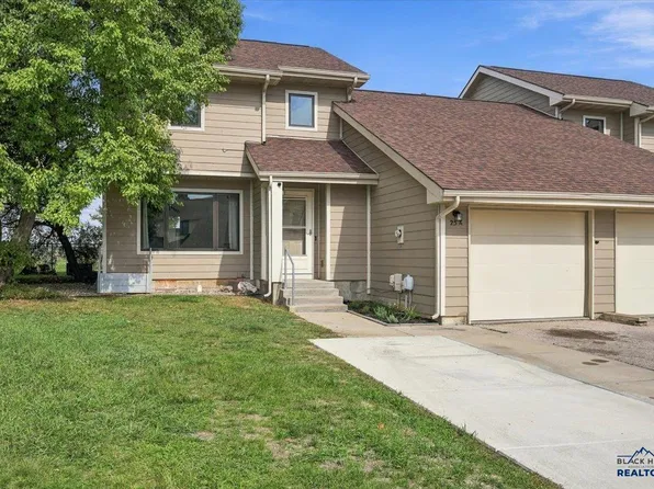 25-A Statesboro Dr, Belle Fourche, SD 57717