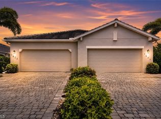 3625 Crimson Ln, Fort Myers, FL 33916