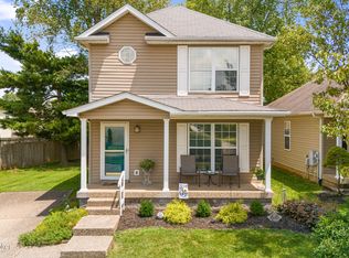 4000 Pacelli Pl, Worthington Hills, KY 40245