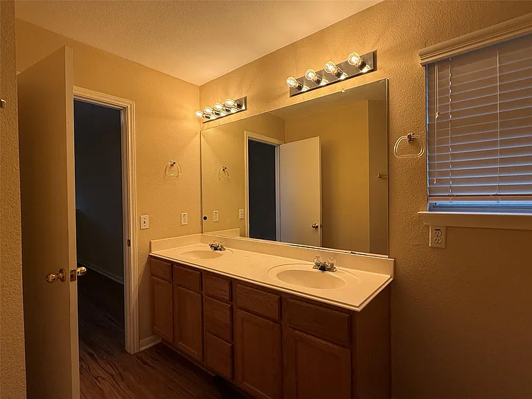 25 Azalea Dr — Photo 10
