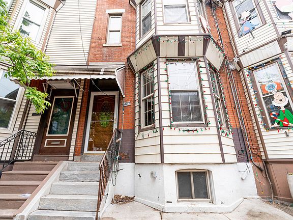 2nd image of 1613 S 13th St