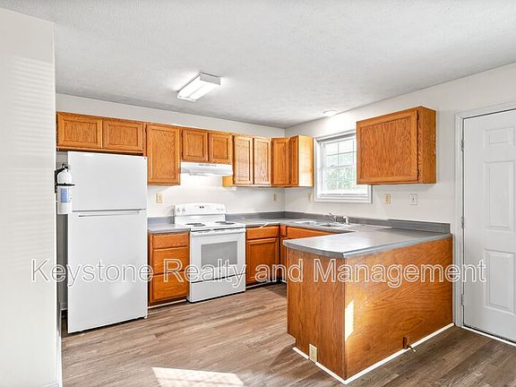 5th image of 280 Thompsonville Ln APT C