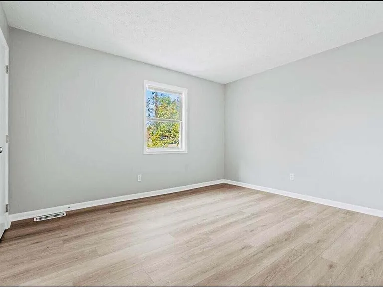 3500 Warwick Dr #27 — Photo 15
