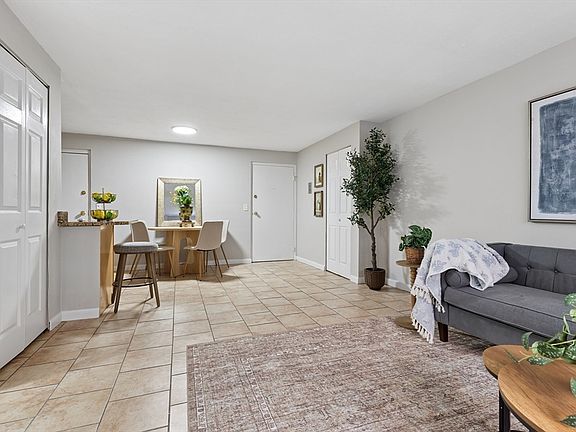 3rd image of 15 Staples Ave APT 12