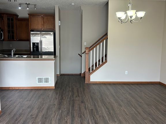 4th image of 17549 54th St NE