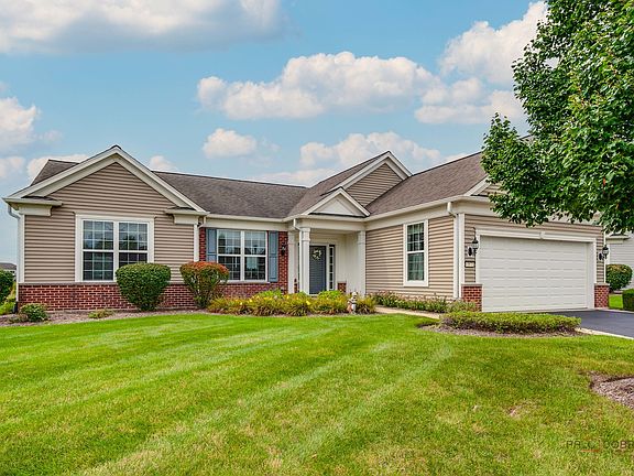 2nd image of 3572 Adler Ct
