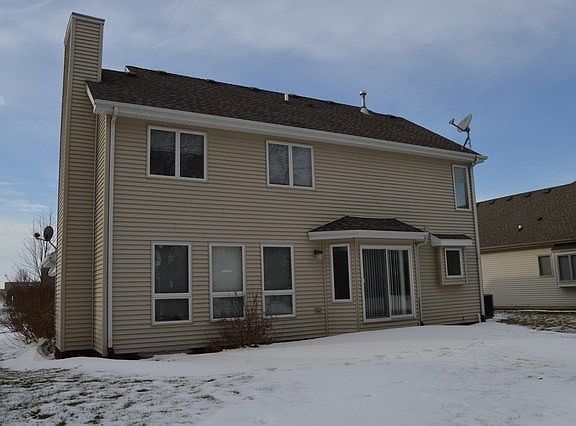 2nd image of 305 N Glenview Ln