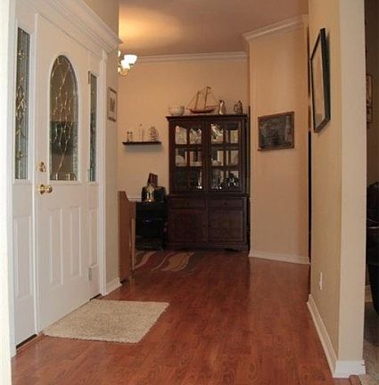 3rd image of 2909 Loring St