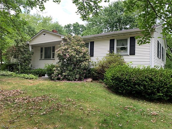 2nd image of 46600 Allendale Ave