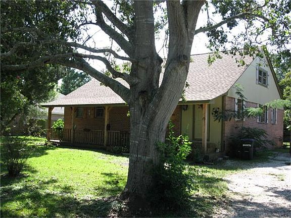 3rd image of 4114 Eaton Dr