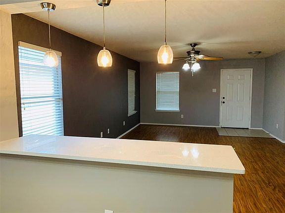 4th image of 4608 Wheat Field Dr
