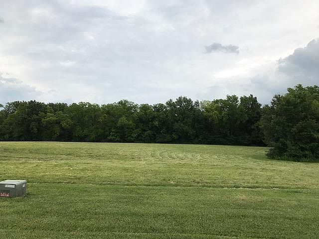 2nd image of LOT 9 SE Deer Run Ln