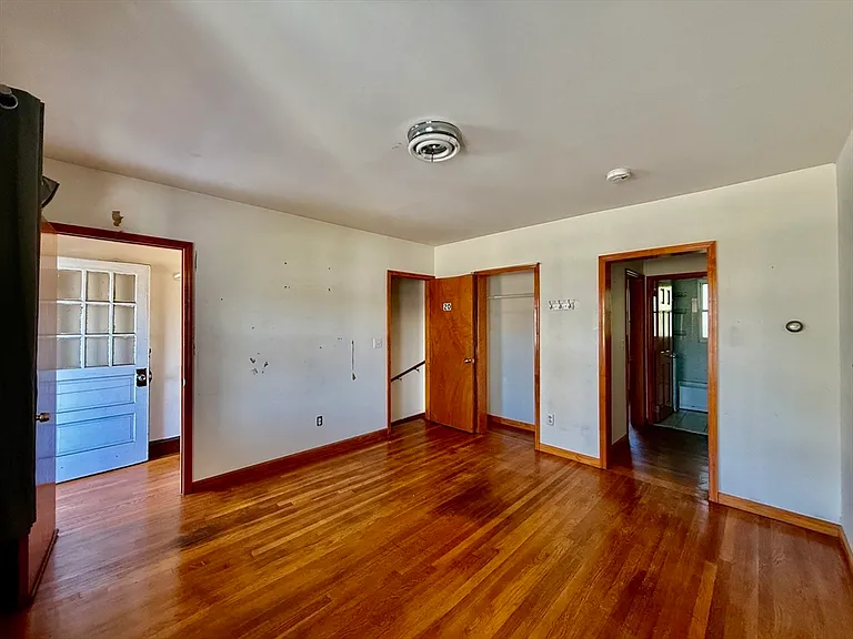 18 Bigelow St #1 — Photo 6
