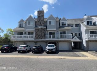 1113 Scarlet Oak Ave, Toms River, NJ 08755
