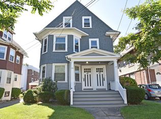 153 Irving Ave, Providence, RI 02906