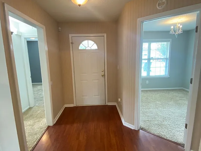 306 Strawbridge Ln — Photo 13
