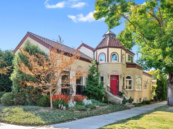 6658 N Fairfield Ave, Chicago, IL 60645