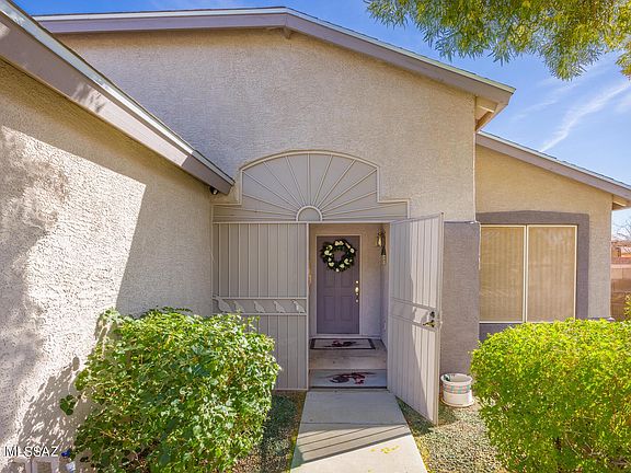 5th image of 8316 N Freshwater Ln