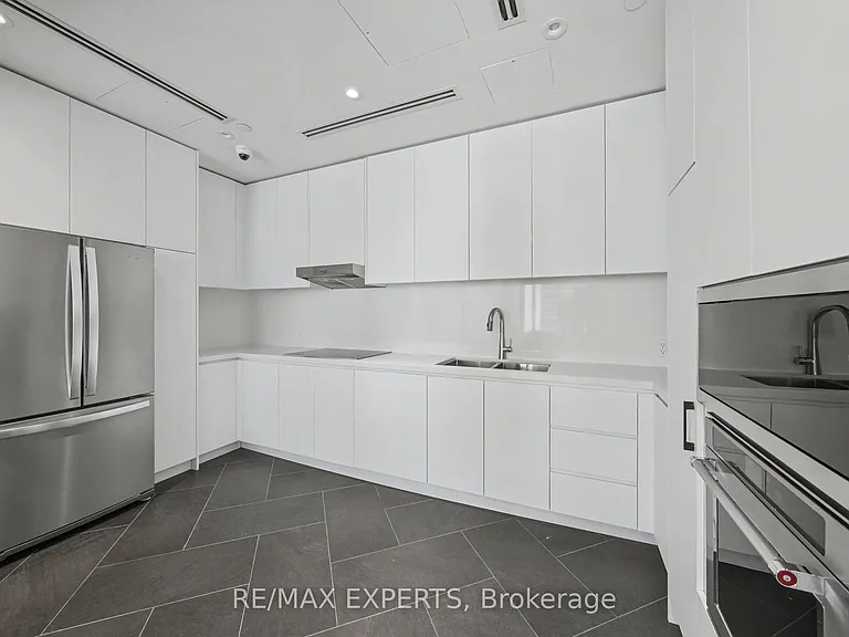 280 Dundas St W #1805 — Photo 42