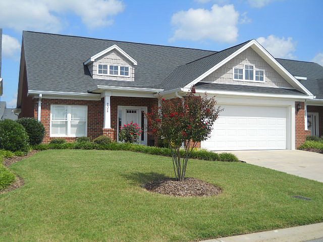 1st image of 202 Hatteras Dr
