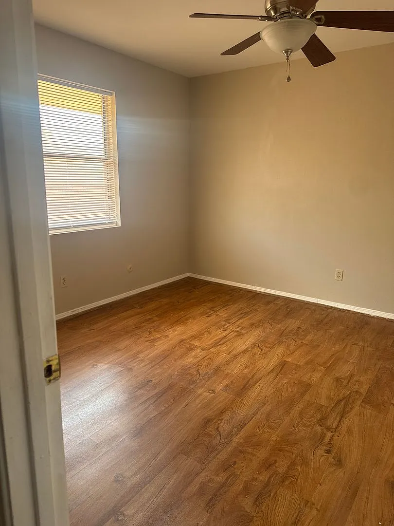 2604 Miguel Pl — Photo 4