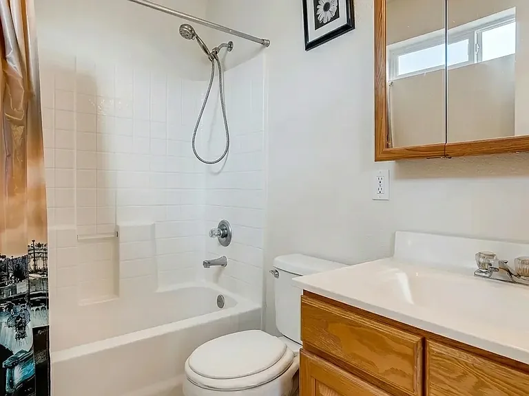 11911 W 13th Ave — Photo 3