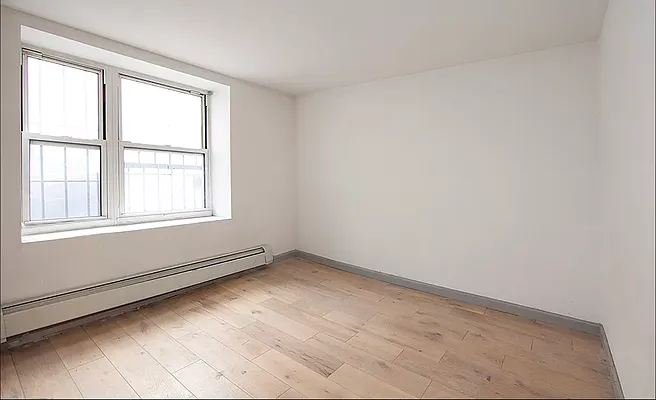 Rented by R New York | media 6