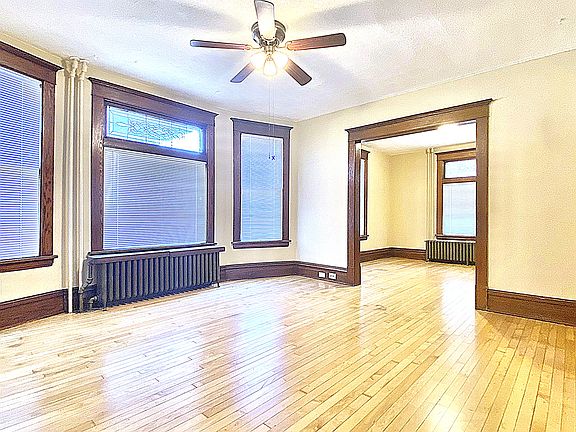 3rd image of 1105 Minnehaha Ave E #1