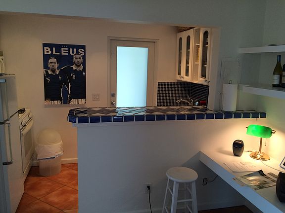 2nd image of 360 Meridian Ave APT 5A