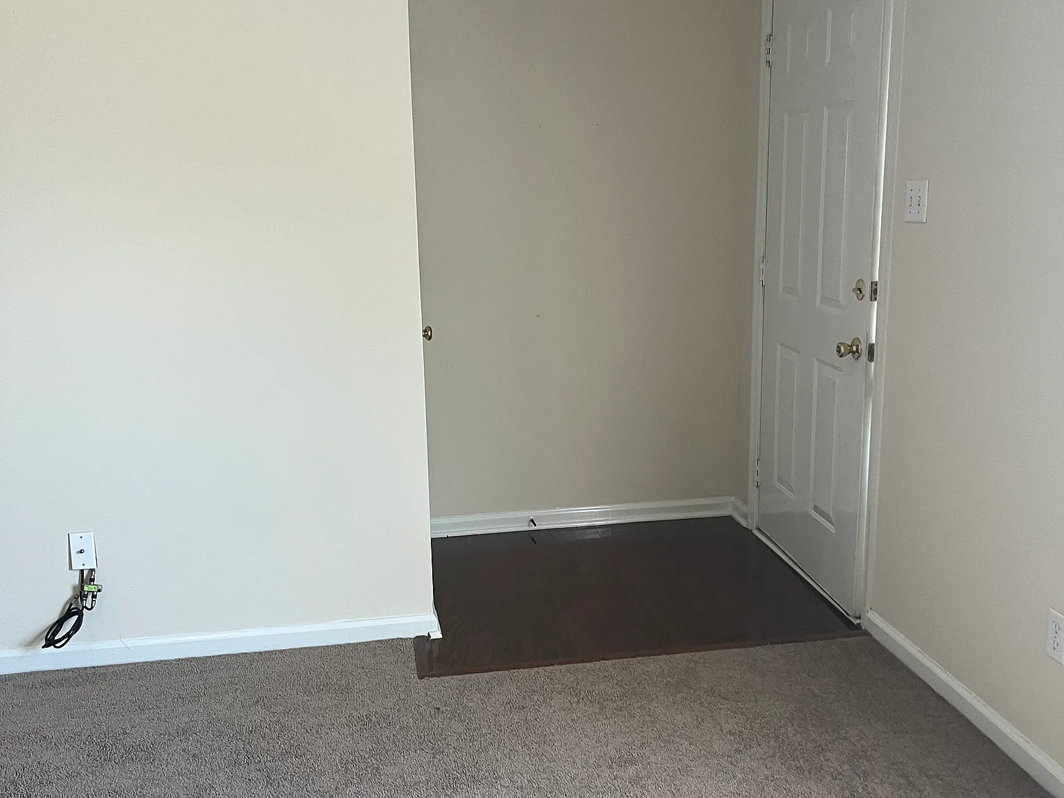 2 bed, 1020 sqft, $1,100 — Photo 2