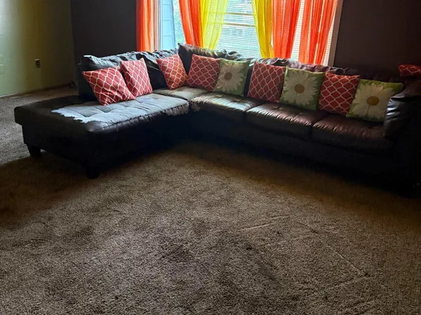 160 N Broad St APT A, Woodbury, NJ 08096