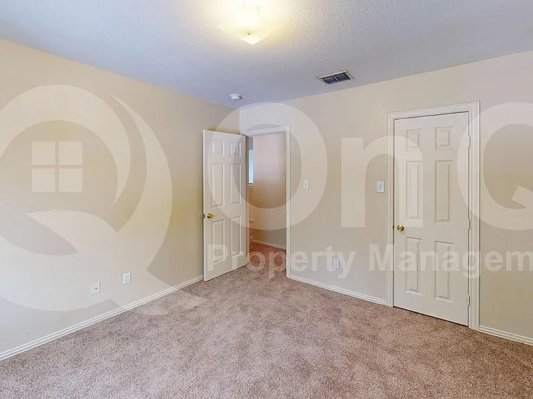 4800 Rum St — Photo 20
