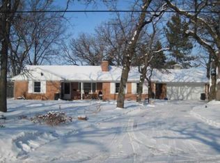 6316 Park Ridge Rd, Loves Park, IL 61111