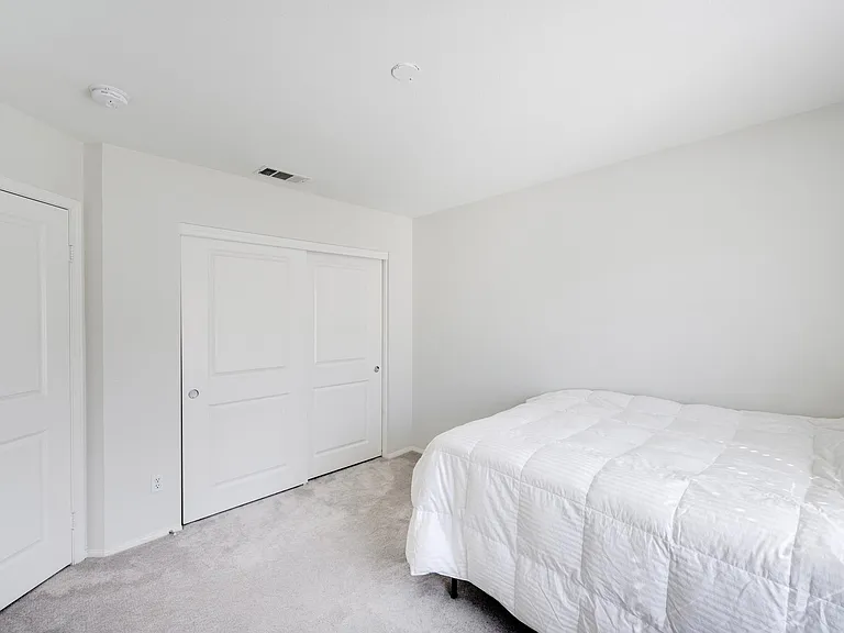 23315 Portland Ln — Photo 30
