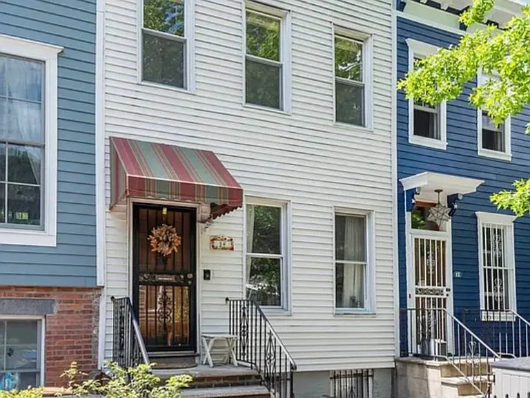 14 Webster Pl #1 — Photo 7