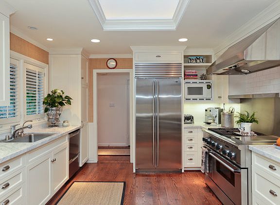 4th image of 140 Durazno Way
