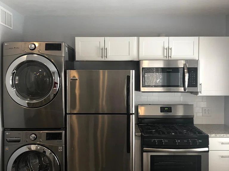 419 Hawley Ave #3 — Photo 3