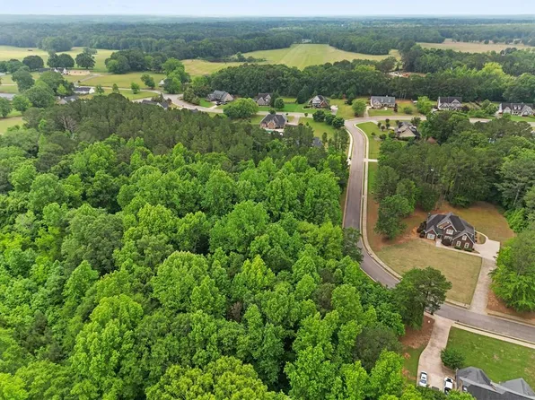 124 Cambridge Woods Dr #39, McDonough, GA 30252