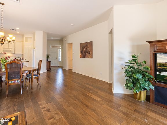 5th image of 13575 N Holly Grape Dr