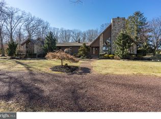 2749 Fries Mill Rd, Williamstown, NJ 08094