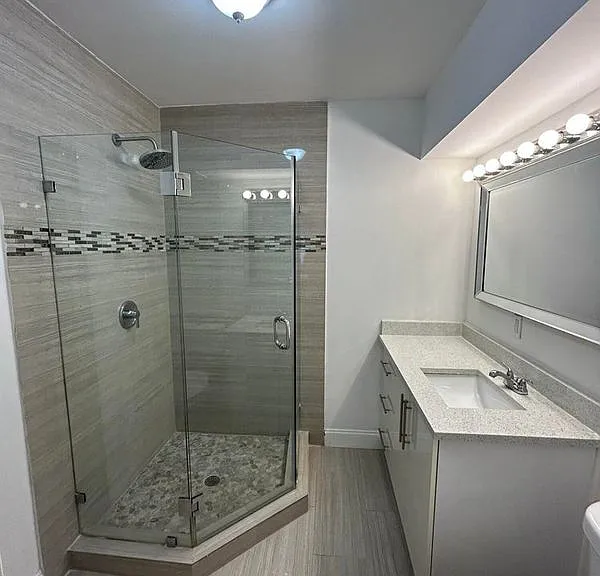 916 NE 15th Ave #3 — Photo 8